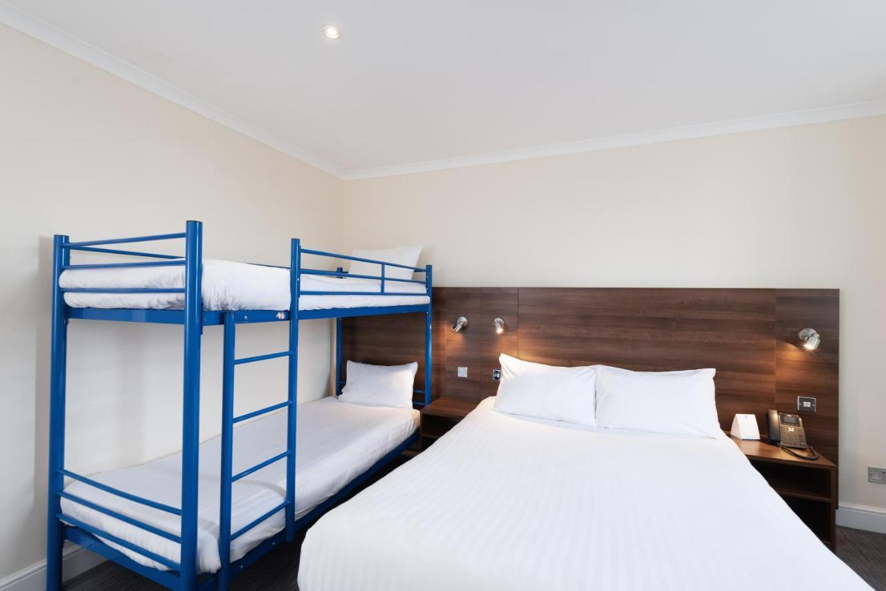 Western Carlton Отель 3*